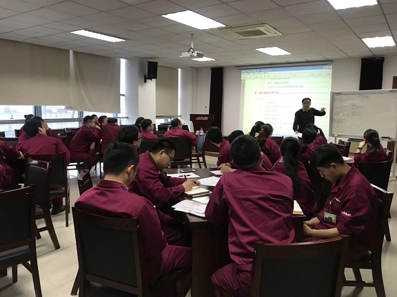 安徽江淮汽車發(fā)動機分公司五大工具培訓(xùn) 安徽江淮汽車發(fā)動機分公司五大工具培訓(xùn)